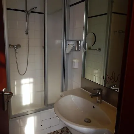 Sweet Dream & - Self Check-in Hostel Guestrow